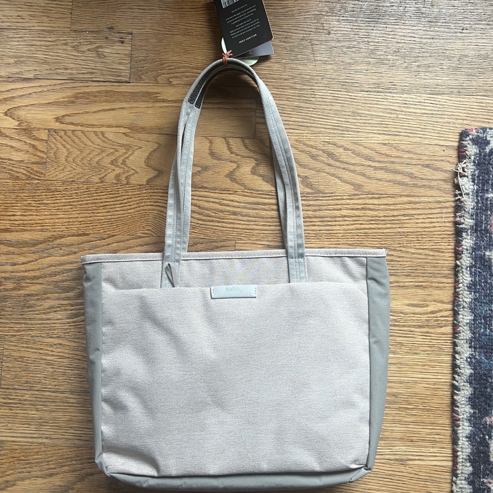 New with Tags - Bellroy Tokyo Tote - 12L